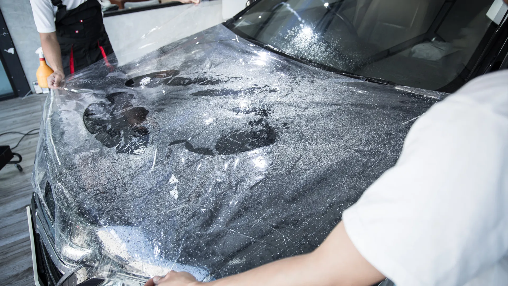 موارد آسیب زننده به رنگ خودرو